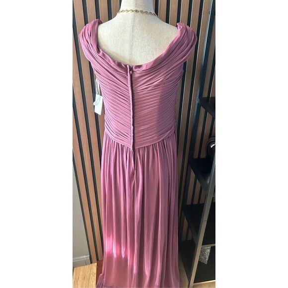Davids Bridal Off the Shoulder Mesh Bridesmaid Dress color Chiant purple made of - Picture 5 of 6